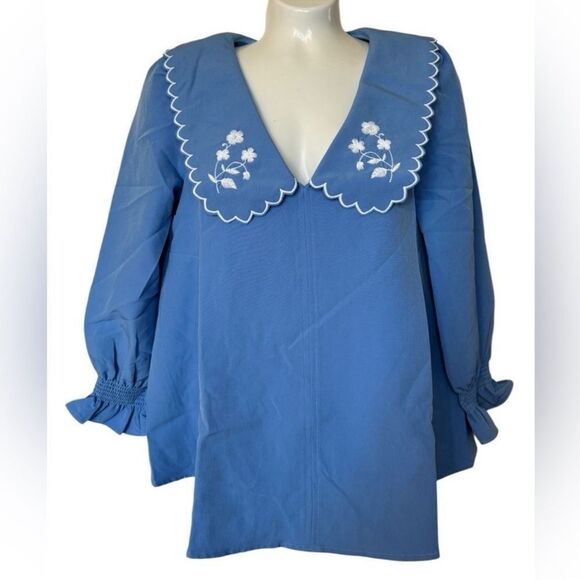 NWT Tuckernuck Cornflower Blue Easton Embroidered Blouse - Picture 3 of 8